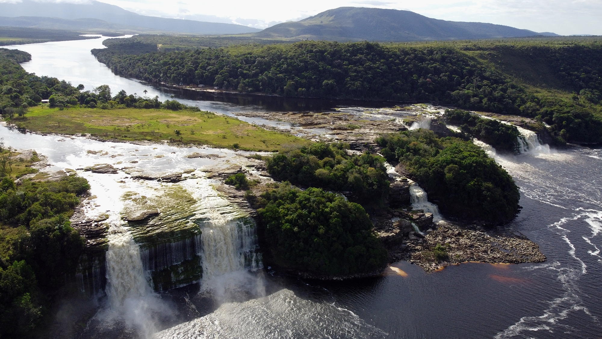 catarata salto el Hacha