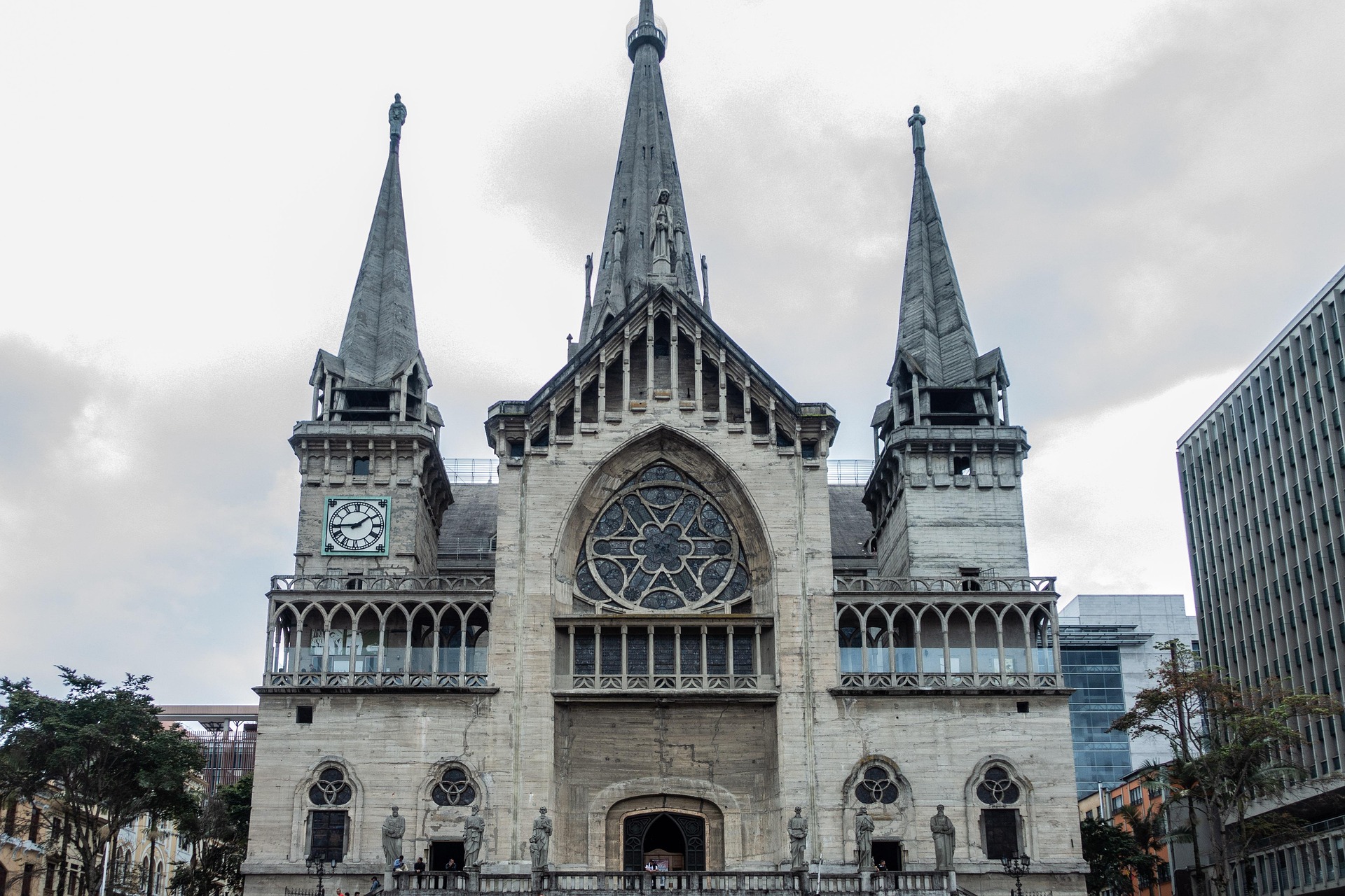 iglesia de manizales
